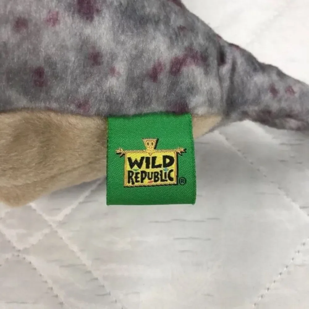 Wild Republic triceratops dinosaur